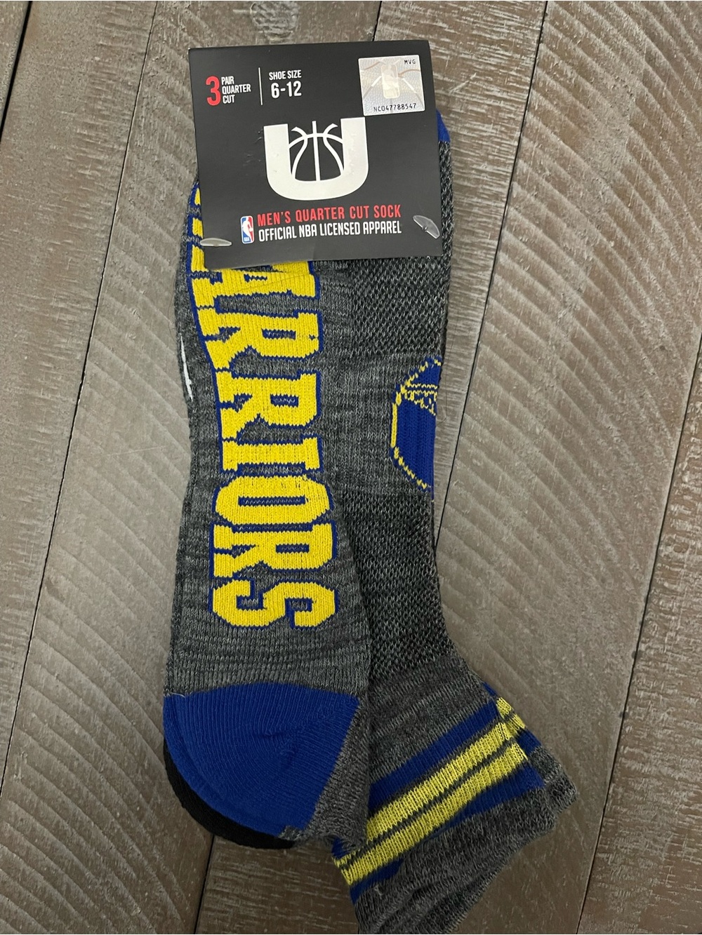 NBA Warriors Men's Quarter Crew Socks - Gray, Blue & Yellow 3 Pairs